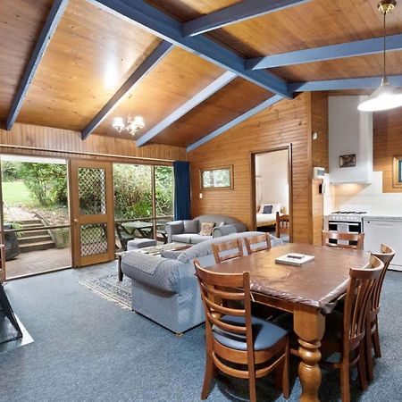 مونت غامبير Clarendon Chalets المظهر الخارجي الصورة