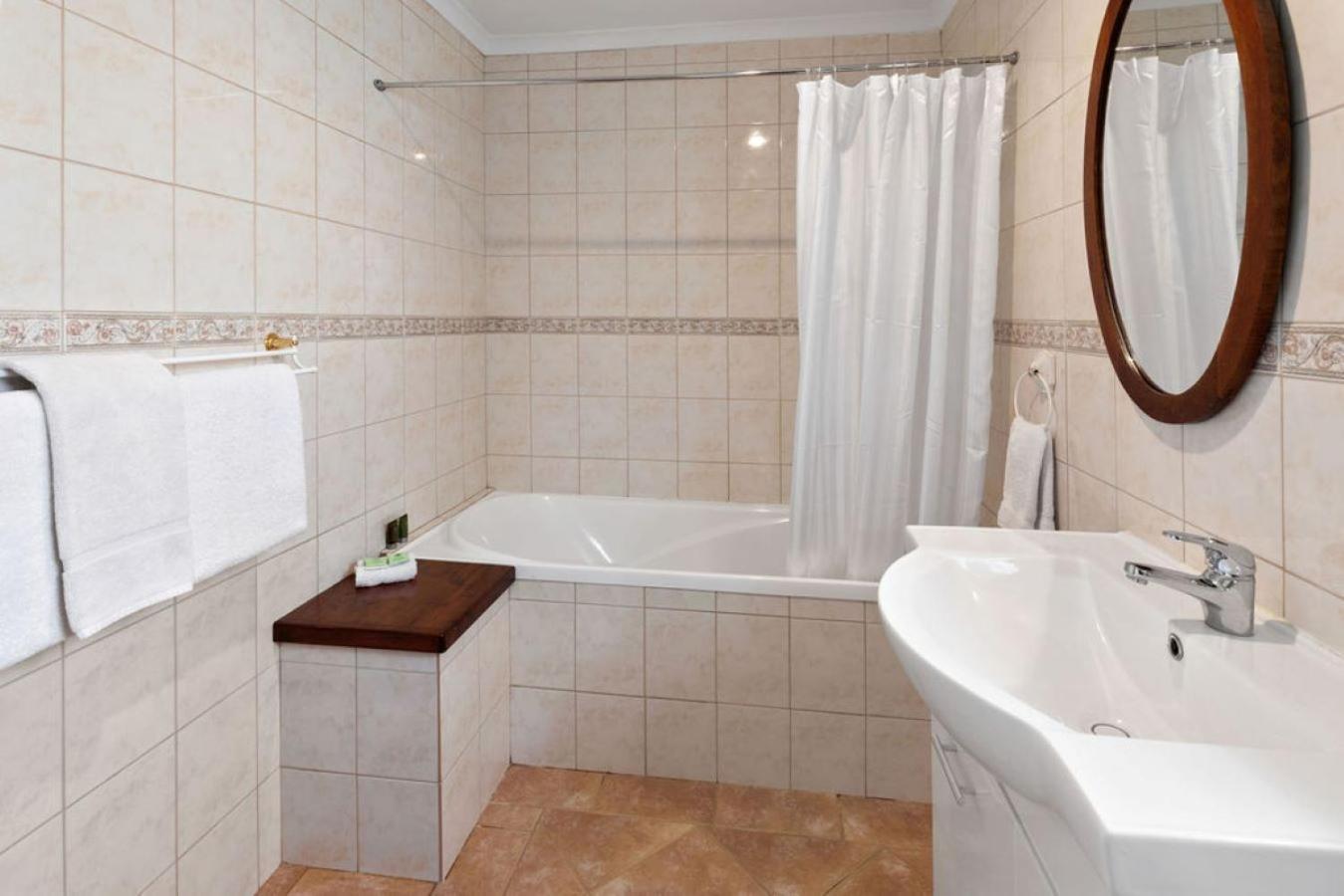 مونت غامبير Clarendon Chalets المظهر الخارجي الصورة