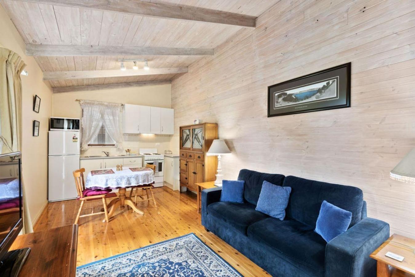 مونت غامبير Clarendon Chalets المظهر الخارجي الصورة